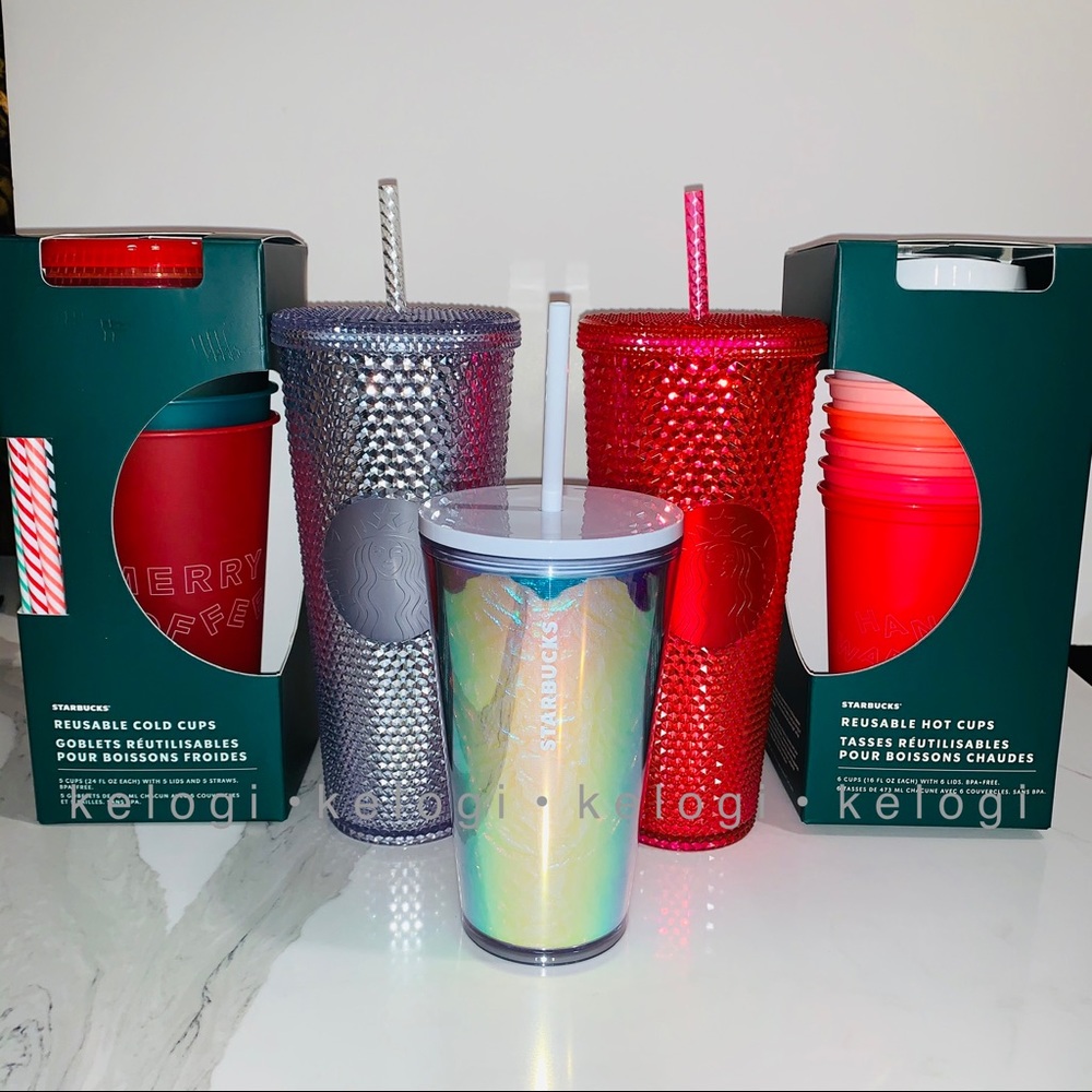 â¨$10/FREEđHoliday Straw in Starbucks Bundles... - Picture 2 of 8